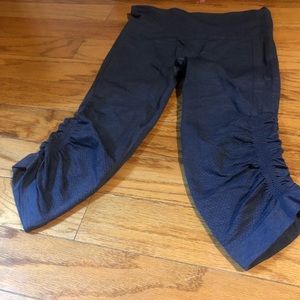 LuLulemon Capris